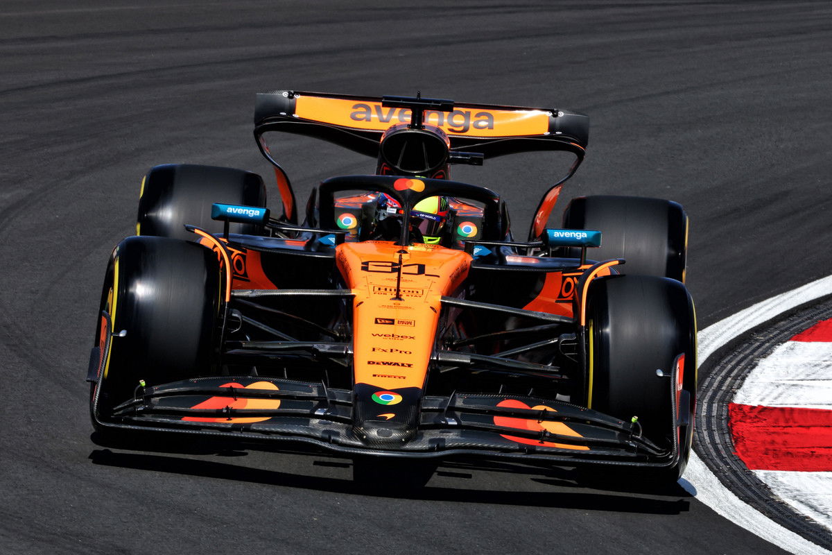 Oscar Piastri has stormed to pole position for the Formula 1 Chinese Grand Prix. Image: XPB Images.