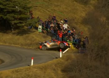 Thierry Neuville crashes on Day 2 of the 2025 WRC Rally Monte-Carlo.