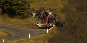 Thierry Neuville crashes on Day 2 of the 2025 WRC Rally Monte-Carlo.