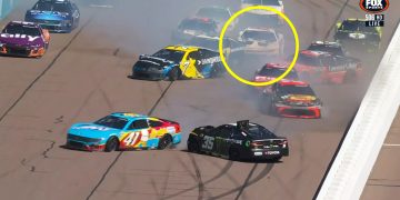 Shane van Gisbergen was part of the Lap 99 crash at Phoenix Raceway.